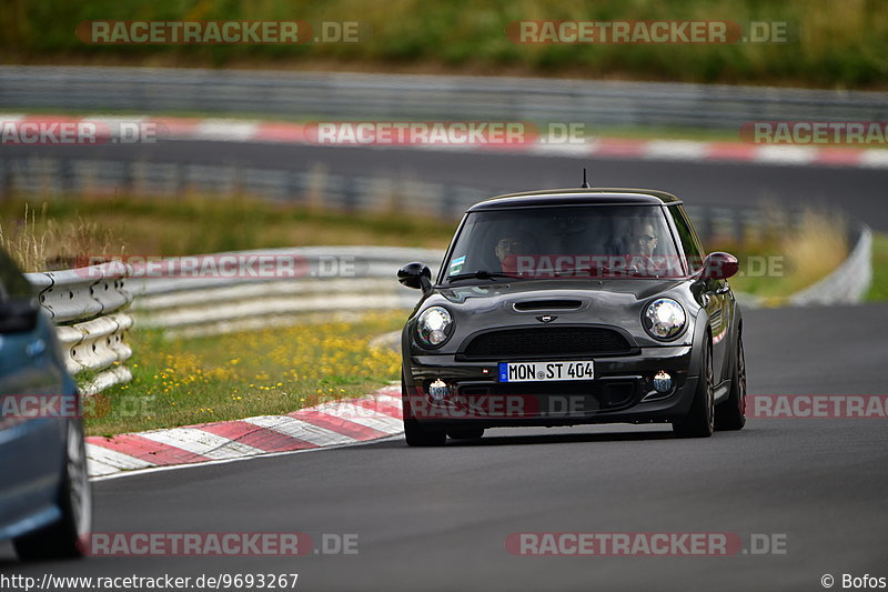 Bild #9693267 - Touristenfahrten Nürburgring Nordschleife (25.07.2020)