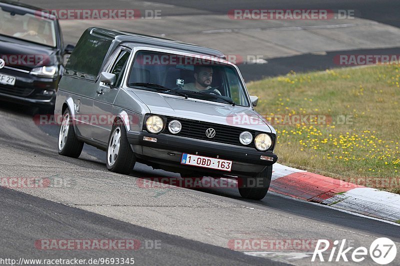 Bild #9693345 - Touristenfahrten Nürburgring Nordschleife (25.07.2020)