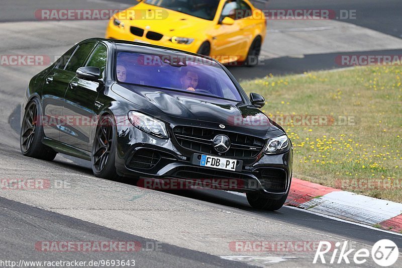 Bild #9693643 - Touristenfahrten Nürburgring Nordschleife (25.07.2020)