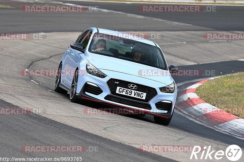 Bild #9693765 - Touristenfahrten Nürburgring Nordschleife (25.07.2020)