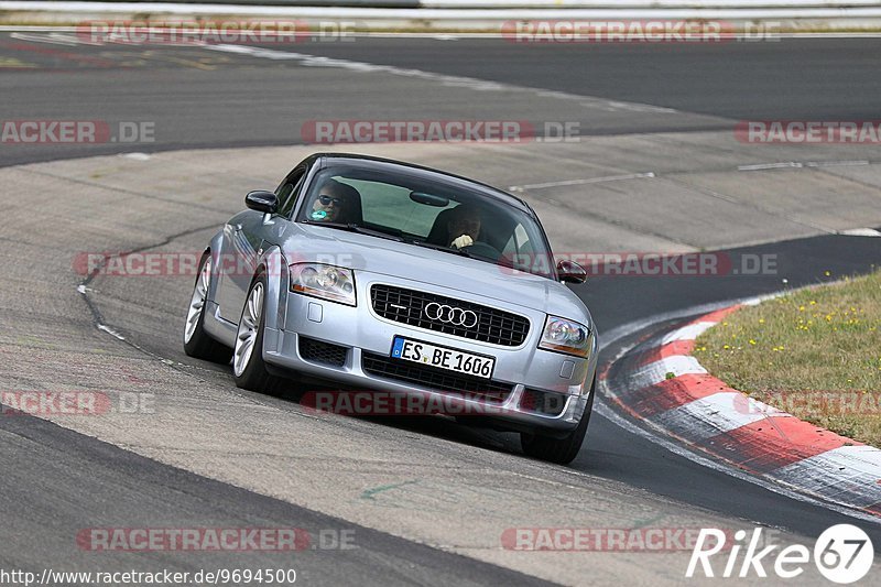 Bild #9694500 - Touristenfahrten Nürburgring Nordschleife (25.07.2020)