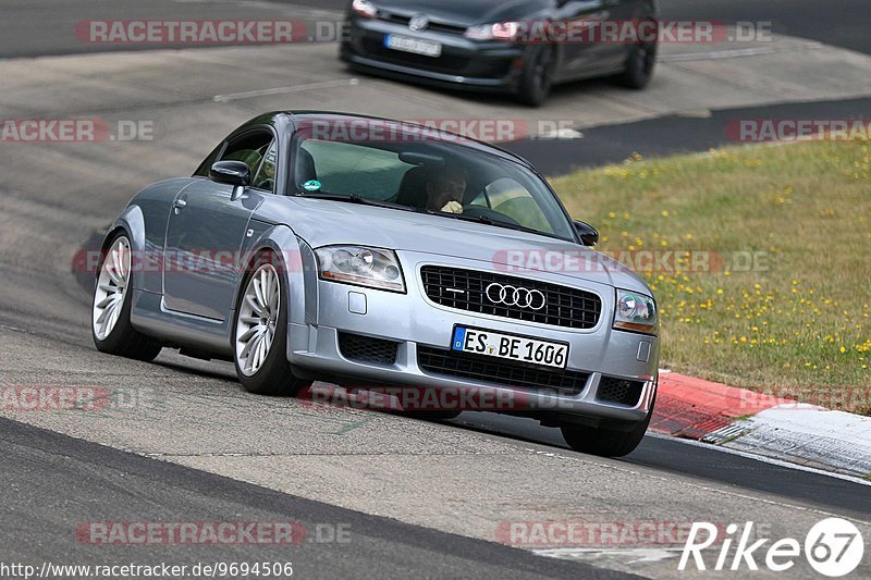 Bild #9694506 - Touristenfahrten Nürburgring Nordschleife (25.07.2020)