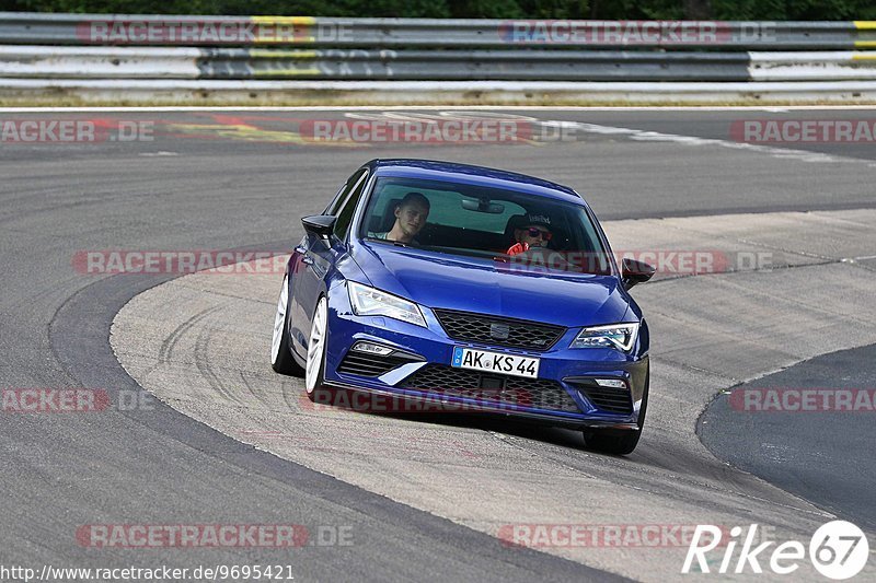 Bild #9695421 - Touristenfahrten Nürburgring Nordschleife (25.07.2020)