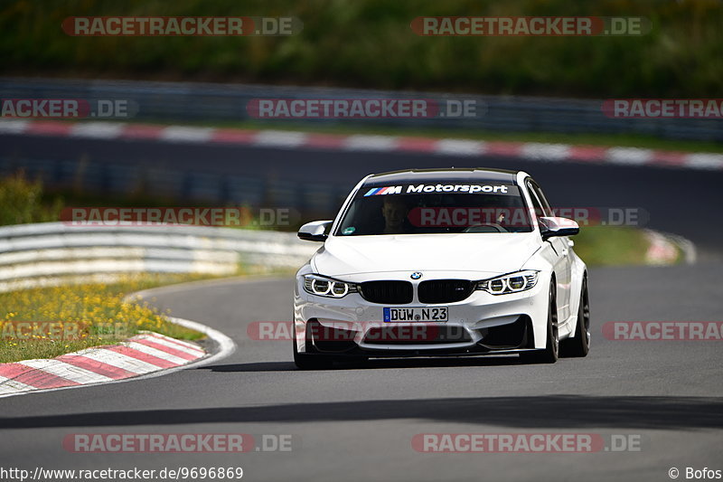 Bild #9696869 - Touristenfahrten Nürburgring Nordschleife (25.07.2020)