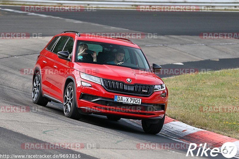 Bild #9697816 - Touristenfahrten Nürburgring Nordschleife (25.07.2020)