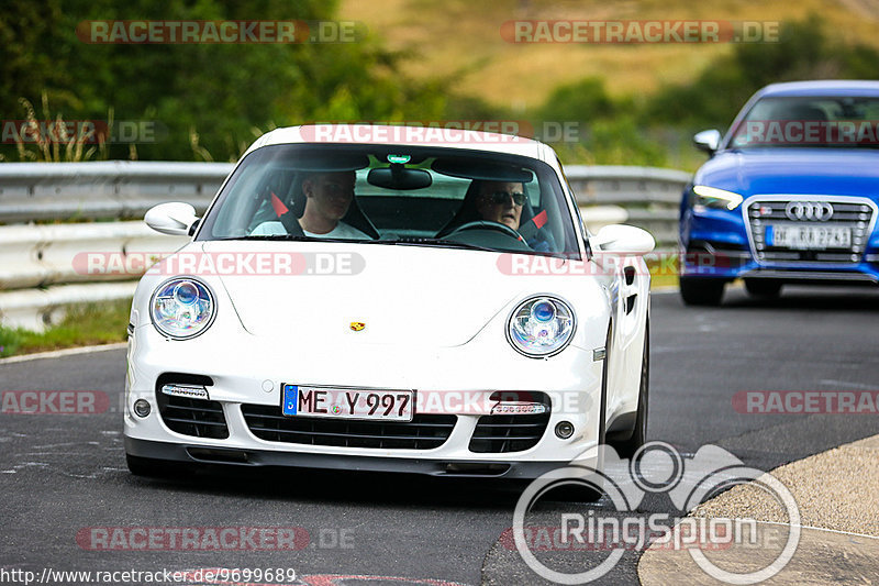 Bild #9699689 - Touristenfahrten Nürburgring Nordschleife (25.07.2020)