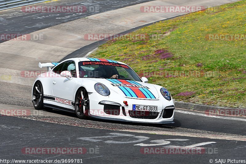 Bild #9699781 - Touristenfahrten Nürburgring Nordschleife (25.07.2020)