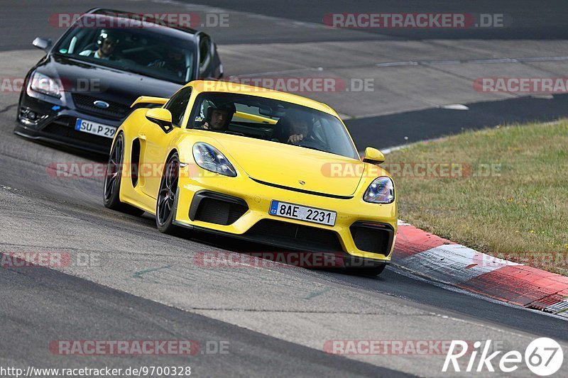 Bild #9700328 - Touristenfahrten Nürburgring Nordschleife (25.07.2020)