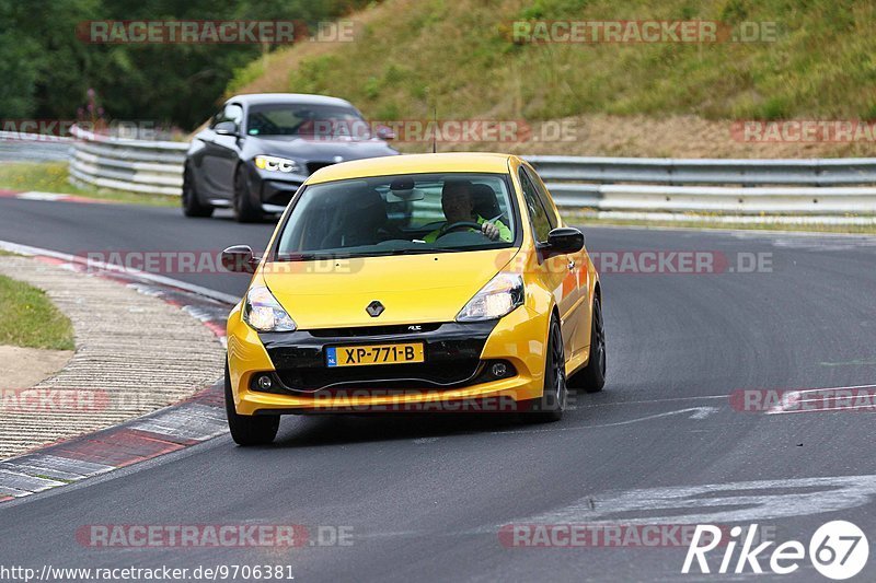 Bild #9706381 - Touristenfahrten Nürburgring Nordschleife (25.07.2020)