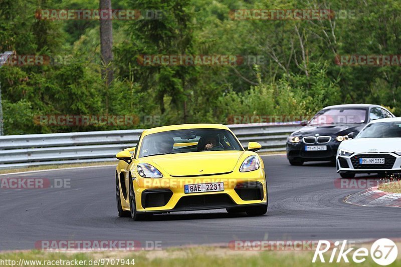 Bild #9707944 - Touristenfahrten Nürburgring Nordschleife (25.07.2020)