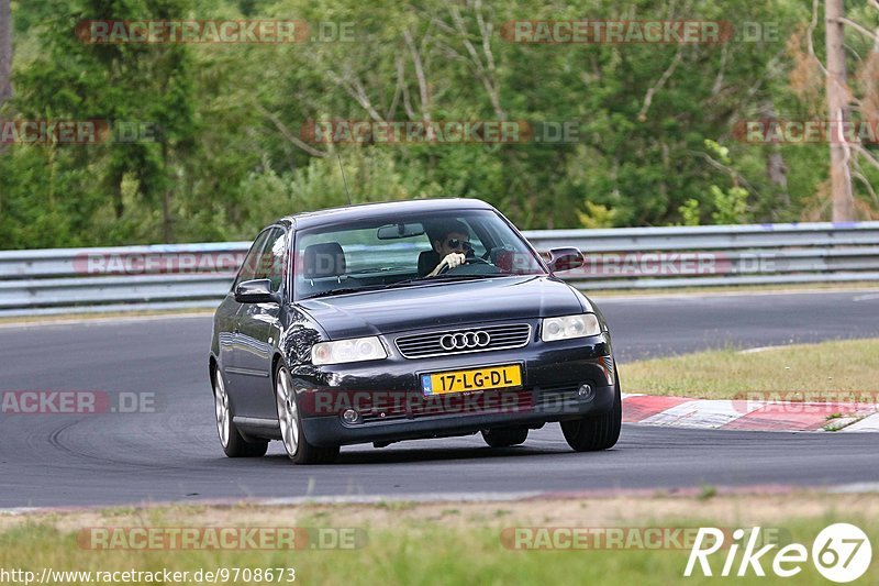 Bild #9708673 - Touristenfahrten Nürburgring Nordschleife (25.07.2020)