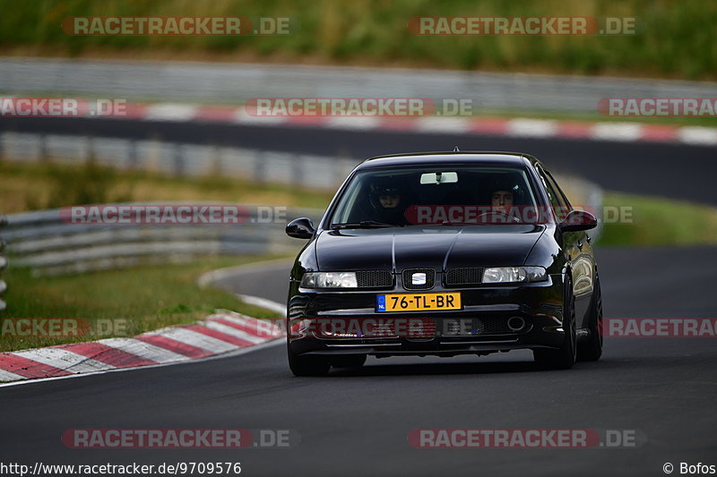 Bild #9709576 - Touristenfahrten Nürburgring Nordschleife (25.07.2020)