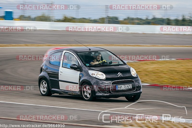 Bild #9664910 - Touristenfahrten Nürburgring GP-Strecke (25.07.2020)