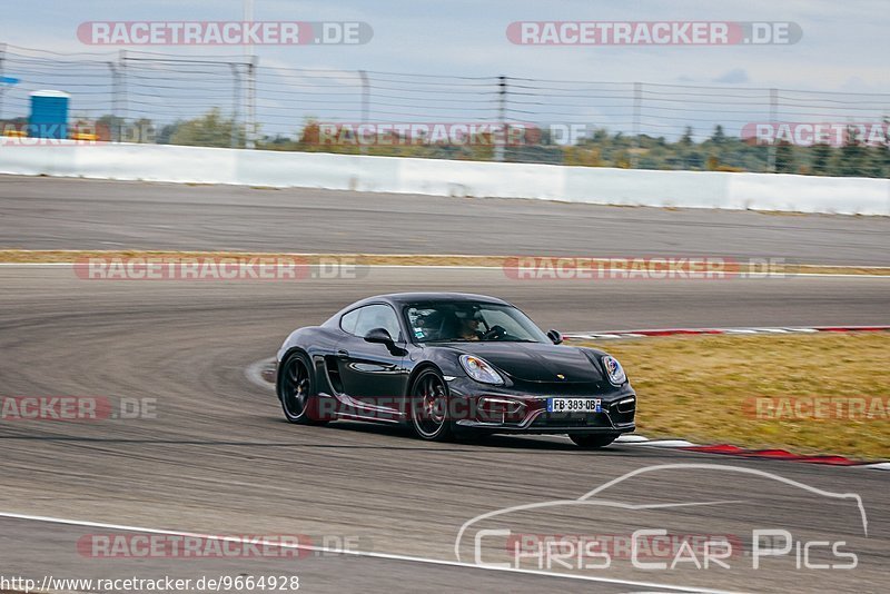 Bild #9664928 - Touristenfahrten Nürburgring GP-Strecke (25.07.2020)