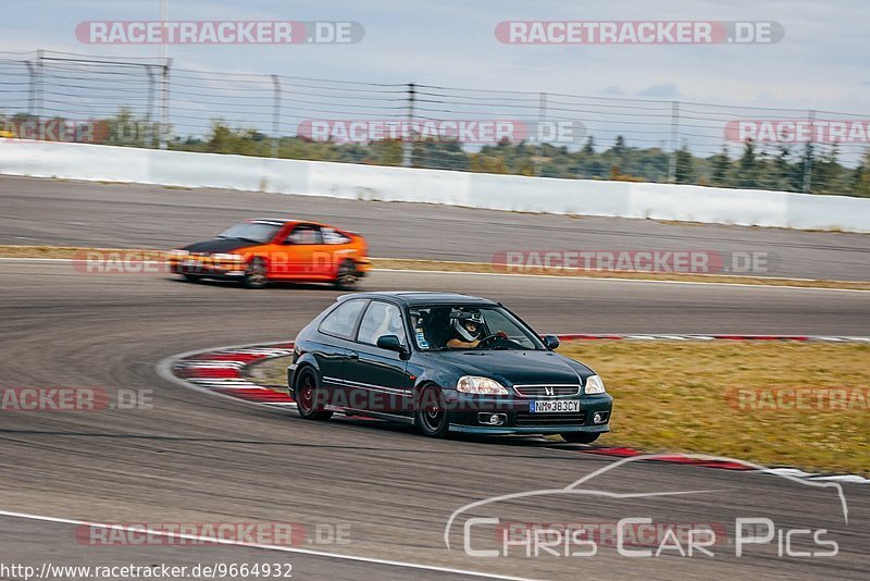 Bild #9664932 - Touristenfahrten Nürburgring GP-Strecke (25.07.2020)