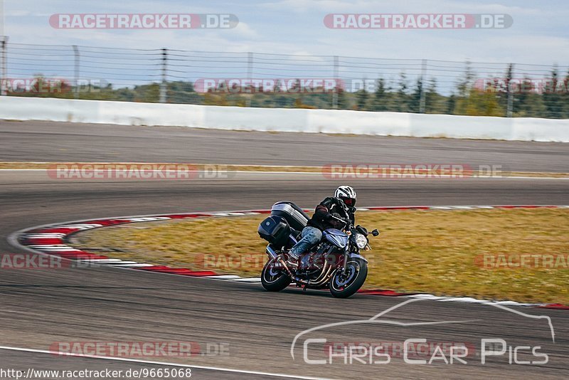 Bild #9665068 - Touristenfahrten Nürburgring GP-Strecke (25.07.2020)