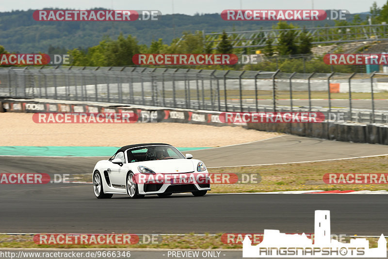 Bild #9666346 - Touristenfahrten Nürburgring GP-Strecke (25.07.2020)