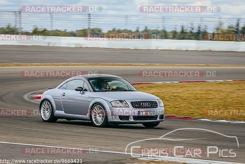 Bild #9669421 - Touristenfahrten Nürburgring GP-Strecke (25.07.2020)