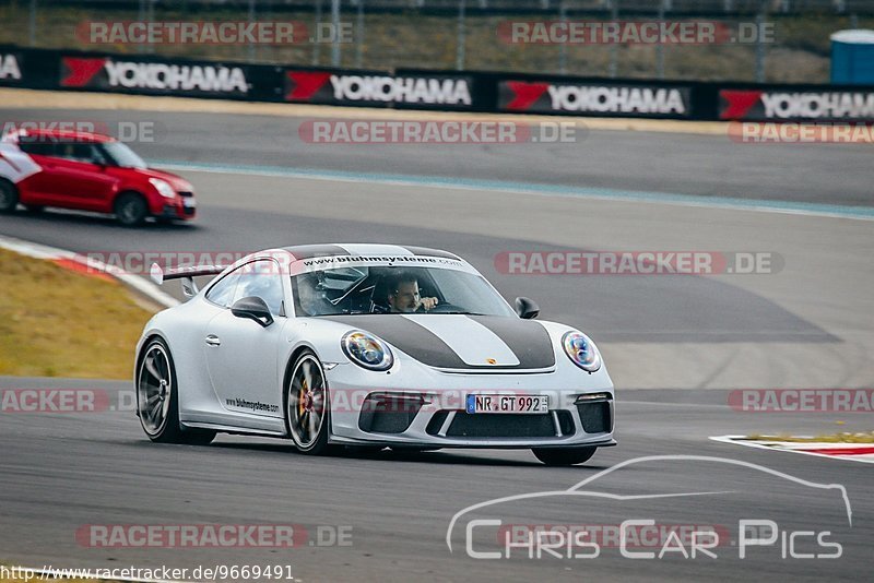 Bild #9669491 - Touristenfahrten Nürburgring GP-Strecke (25.07.2020)