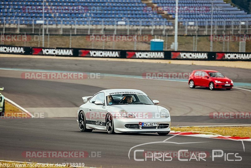 Bild #9738989 - Touristenfahrten Nürburgring GP-Strecke (25.07.2020)