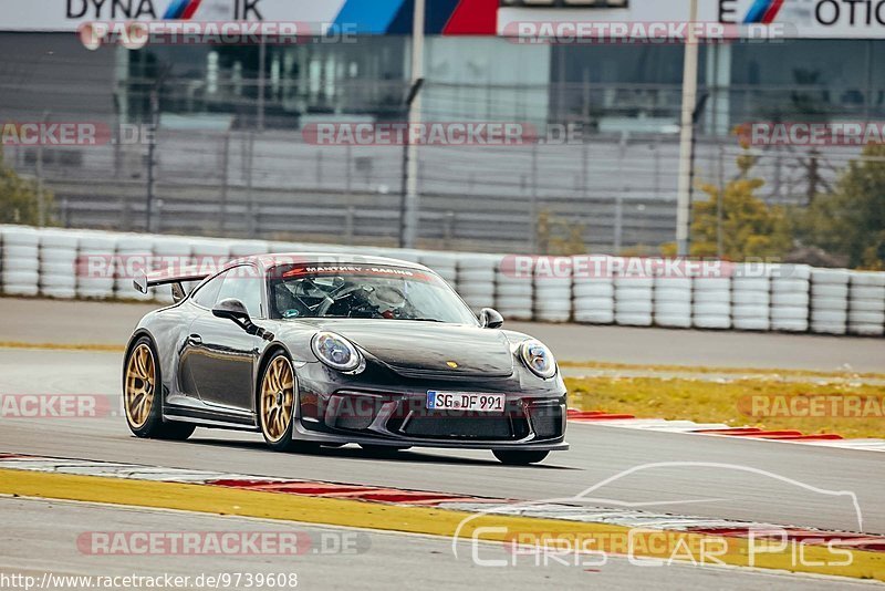 Bild #9739608 - Touristenfahrten Nürburgring GP-Strecke (25.07.2020)