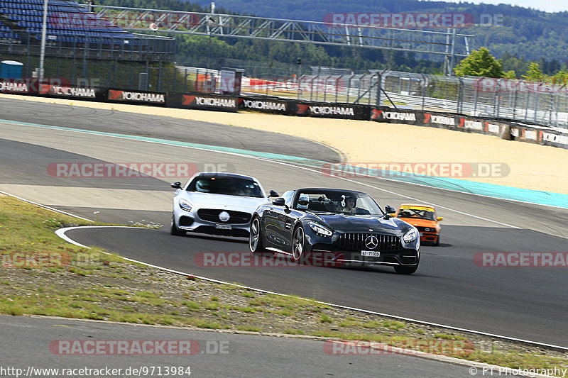 Bild #9713984 - Touristenfahrten Nürburgring GP-Strecke (26.07.2020)