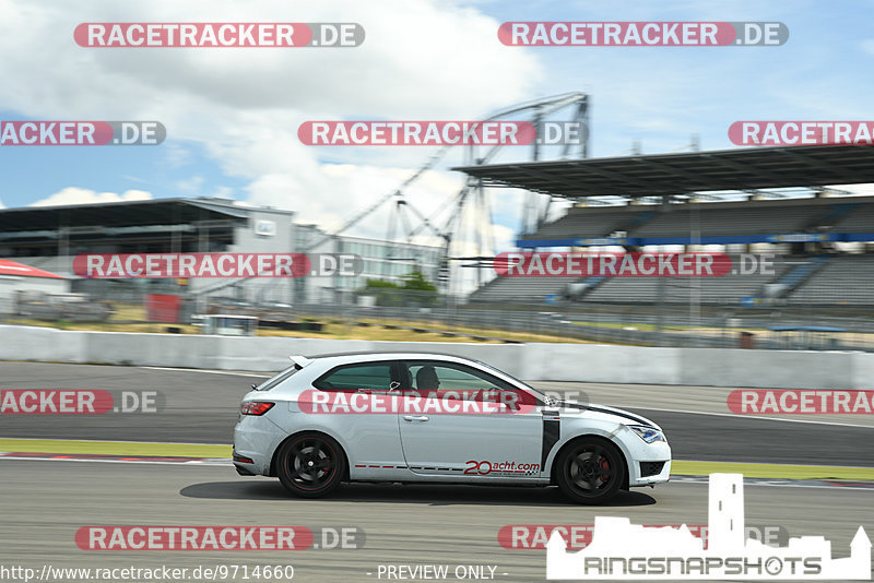 Bild #9714660 - Touristenfahrten Nürburgring GP-Strecke (26.07.2020)