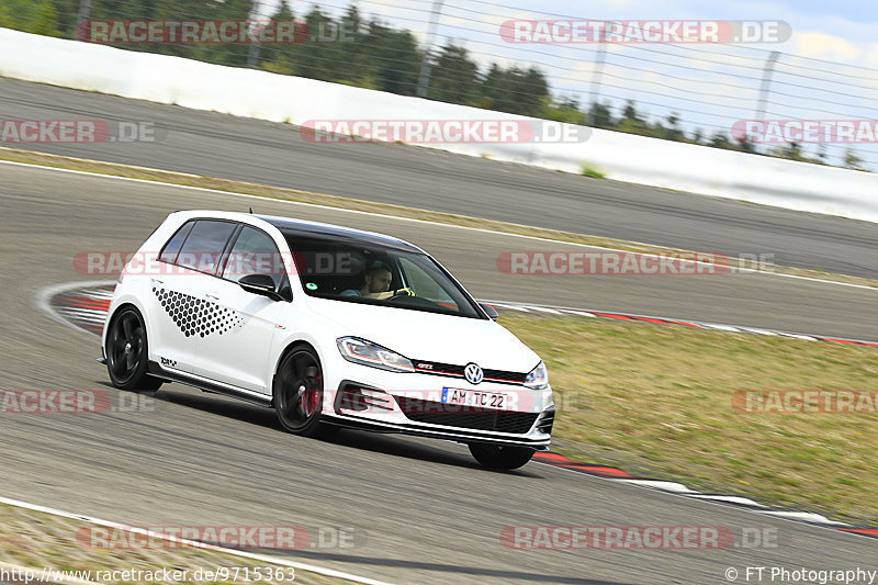 Bild #9715363 - Touristenfahrten Nürburgring GP-Strecke (26.07.2020)