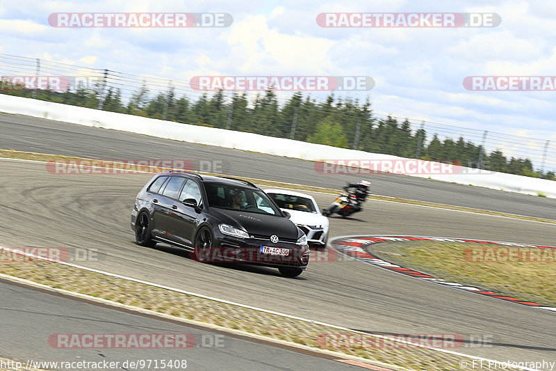 Bild #9715408 - Touristenfahrten Nürburgring GP-Strecke (26.07.2020)