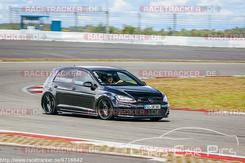 Bild #9716642 - Touristenfahrten Nürburgring GP-Strecke (26.07.2020)