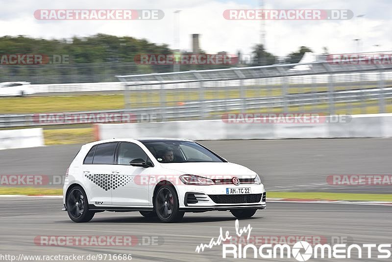 Bild #9716686 - Touristenfahrten Nürburgring GP-Strecke (26.07.2020)