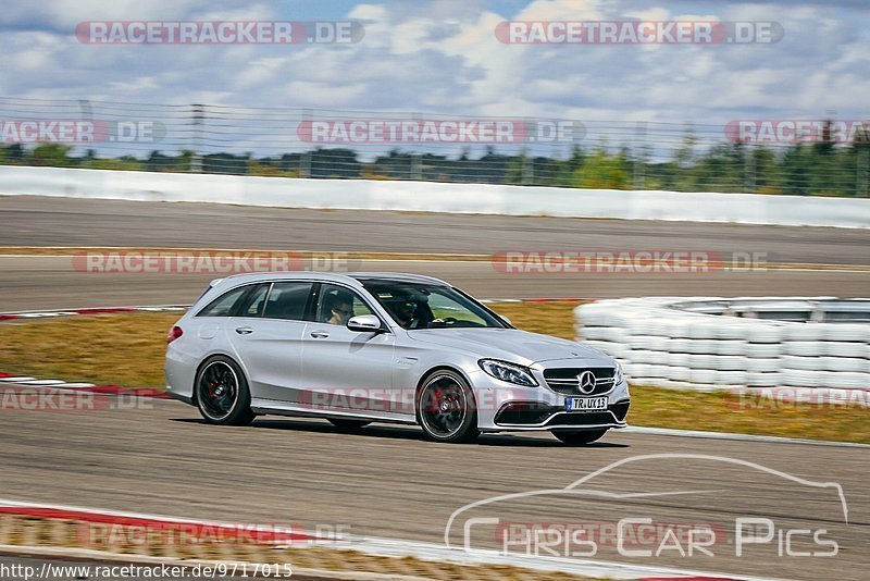 Bild #9717015 - Touristenfahrten Nürburgring GP-Strecke (26.07.2020)