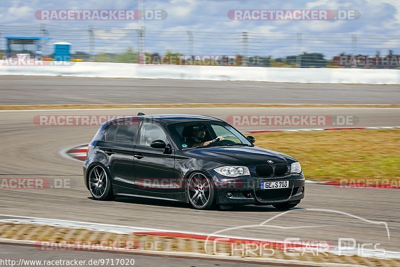 Bild #9717020 - Touristenfahrten Nürburgring GP-Strecke (26.07.2020)