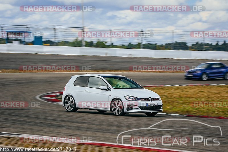 Bild #9717047 - Touristenfahrten Nürburgring GP-Strecke (26.07.2020)