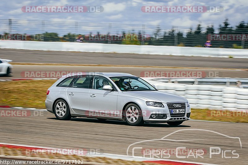 Bild #9717122 - Touristenfahrten Nürburgring GP-Strecke (26.07.2020)