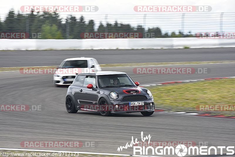 Bild #9717123 - Touristenfahrten Nürburgring GP-Strecke (26.07.2020)