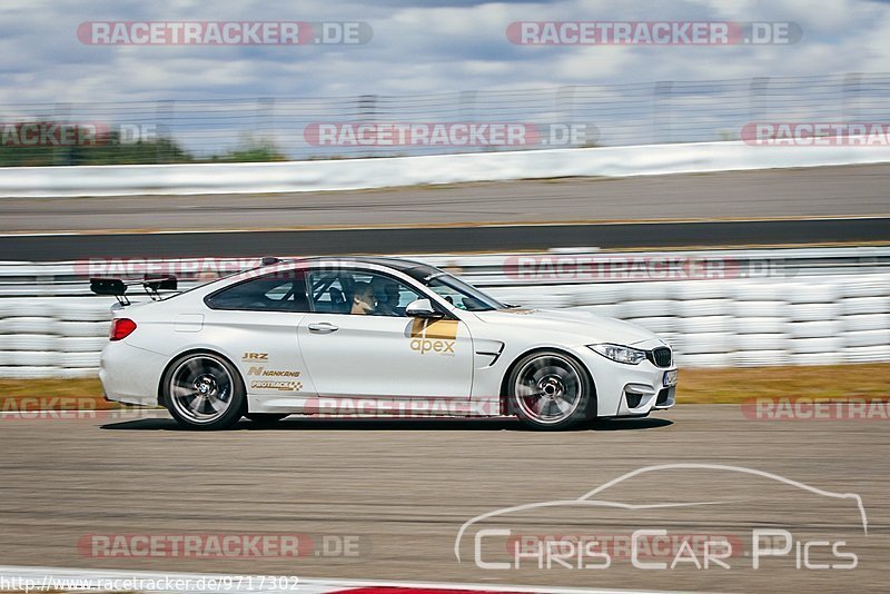 Bild #9717302 - Touristenfahrten Nürburgring GP-Strecke (26.07.2020)