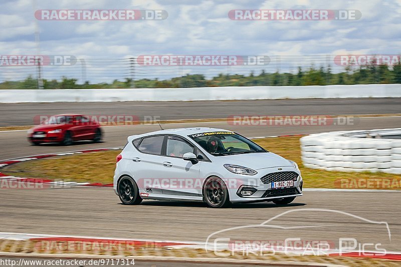 Bild #9717314 - Touristenfahrten Nürburgring GP-Strecke (26.07.2020)