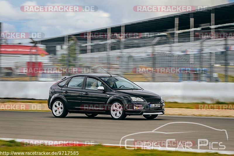 Bild #9717585 - Touristenfahrten Nürburgring GP-Strecke (26.07.2020)