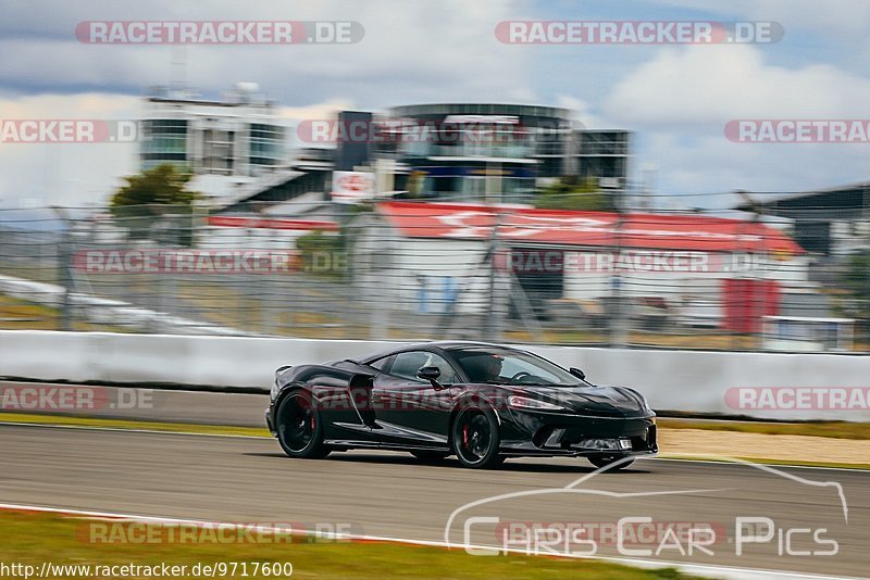 Bild #9717600 - Touristenfahrten Nürburgring GP-Strecke (26.07.2020)