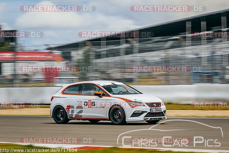 Bild #9717604 - Touristenfahrten Nürburgring GP-Strecke (26.07.2020)