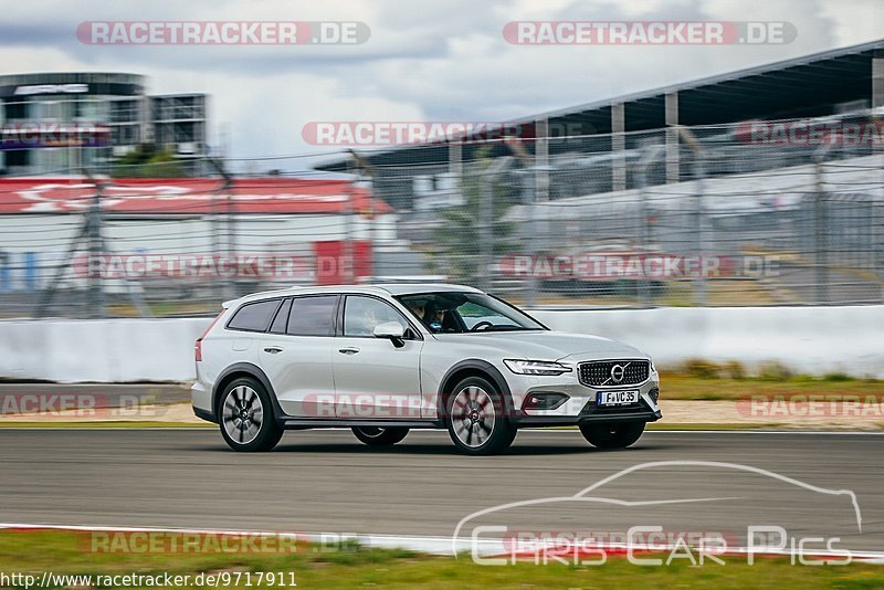 Bild #9717911 - Touristenfahrten Nürburgring GP-Strecke (26.07.2020)