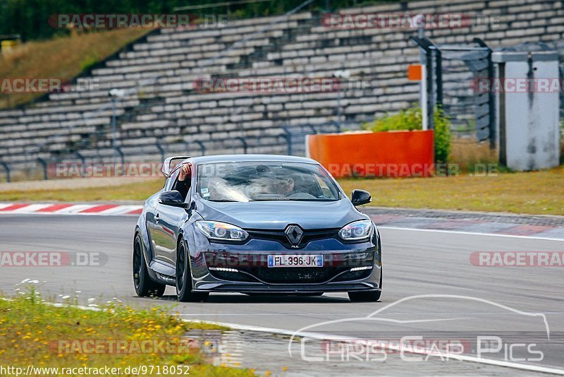 Bild #9718052 - Touristenfahrten Nürburgring GP-Strecke (26.07.2020)