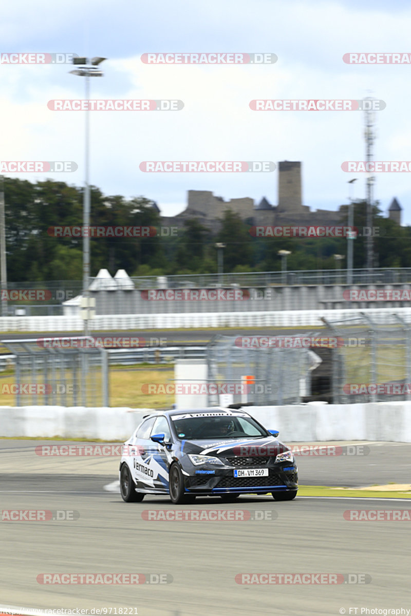 Bild #9718221 - Touristenfahrten Nürburgring GP-Strecke (26.07.2020)