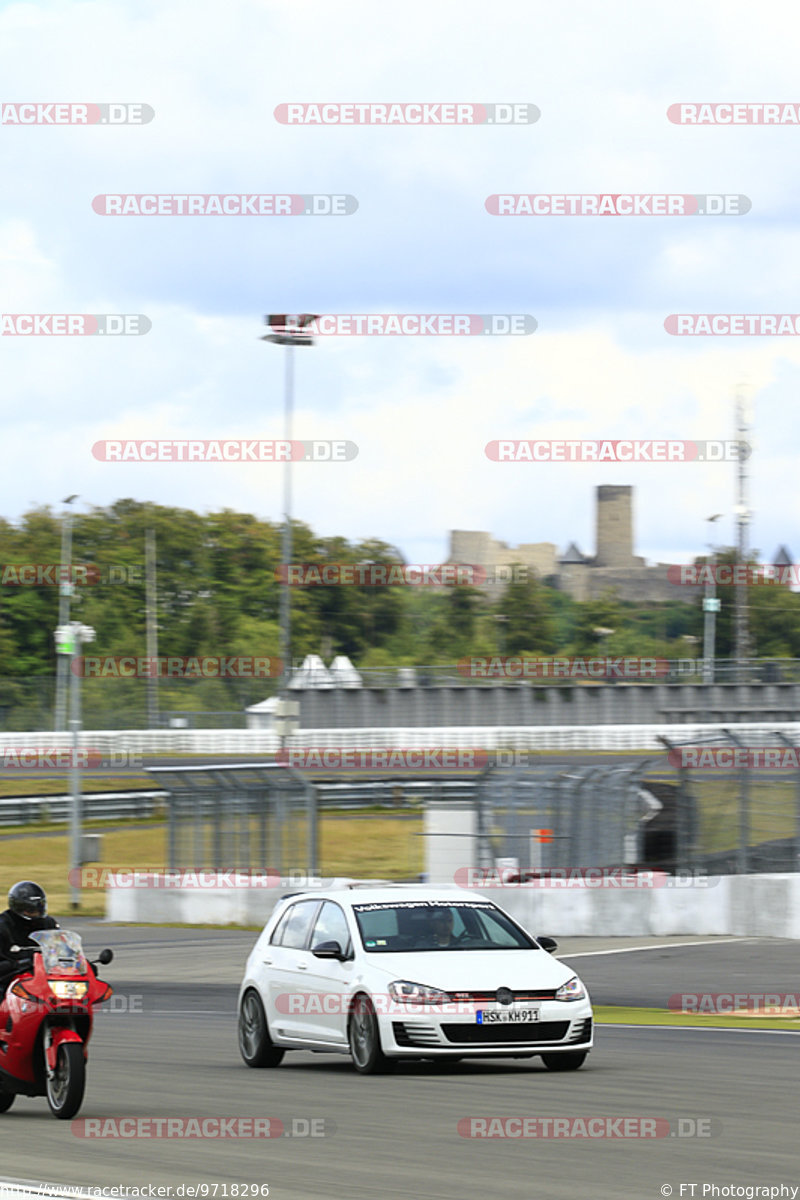 Bild #9718296 - Touristenfahrten Nürburgring GP-Strecke (26.07.2020)