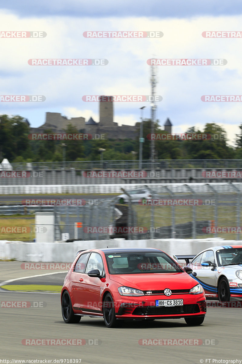 Bild #9718397 - Touristenfahrten Nürburgring GP-Strecke (26.07.2020)