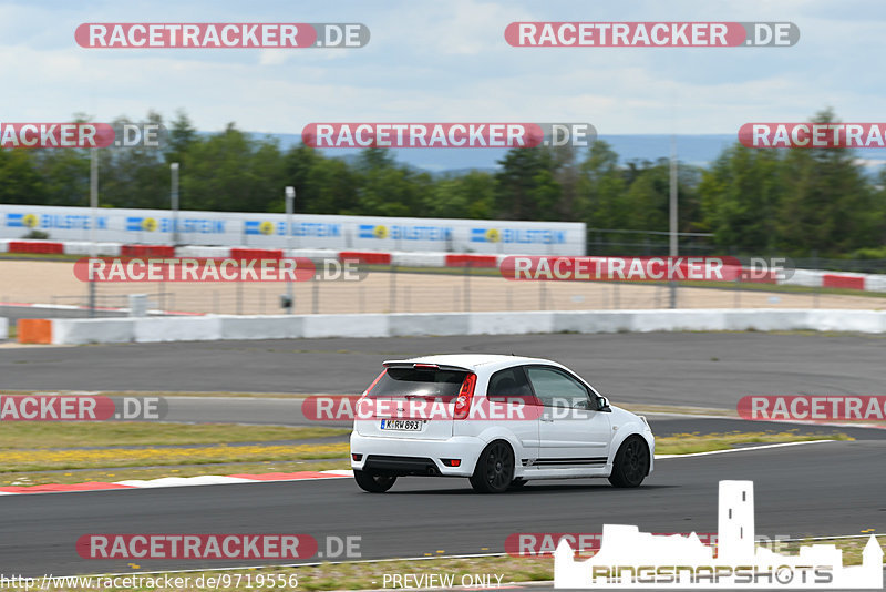 Bild #9719556 - Touristenfahrten Nürburgring GP-Strecke (26.07.2020)