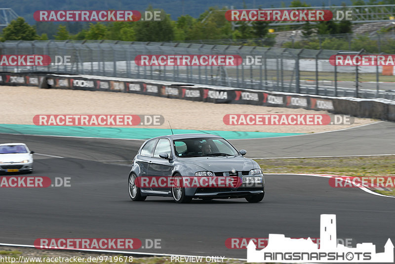 Bild #9719678 - Touristenfahrten Nürburgring GP-Strecke (26.07.2020)