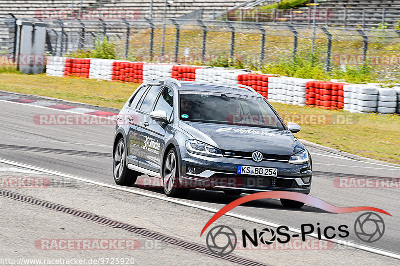 Bild #9725920 - Touristenfahrten Nürburgring GP-Strecke (26.07.2020)