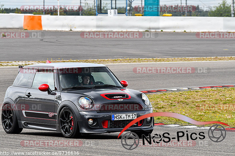 Bild #9736636 - Touristenfahrten Nürburgring GP-Strecke (26.07.2020)